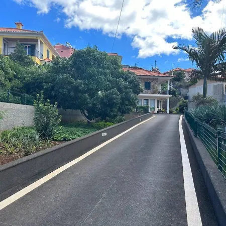 House Silvia & Nuno's Holiday home Machico (Madeira)